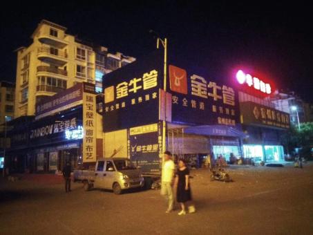 四点告诉你鹤庆市场门头招牌设计的重要性！